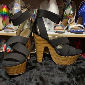 BAKERS Platform Elastic Strap Heels Sz 10